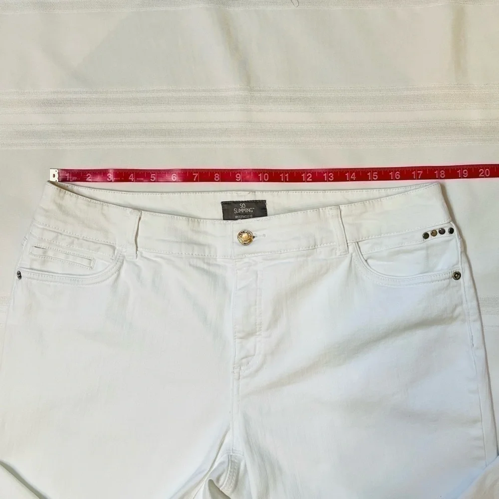 Chico’s So Slimming Jeans White Sz 2.5 Reg Sz 14 Crop‎ - Picture 9 of 14